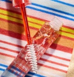 ESSENCE Aloha, Babes! Lash & Brow Gel Mascara 01 Ready, Sun-set, Go!