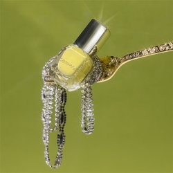 Catrice MY JEWELS. MY RULES. -Lak na nehty -  LIME