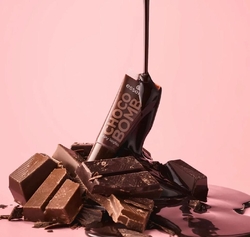 ESSENCE LESK NA RTY -  Choco Bomb 01 Chocoholic