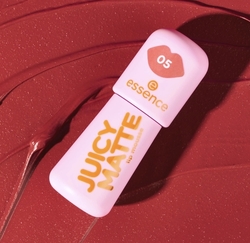 ESSENCE JUICY MATTE pěnová rtěnka - 05 Gauzy Latte