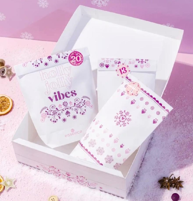 ESSENCE ADVENTNÍ KALENDÁŘ  Xmas Treasure Box Diy