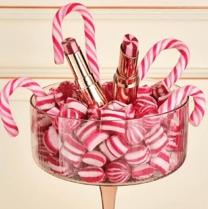 CATRICE VÁNOČNÍ RTĚNKA / LESK Hollyglazing Candy Lip Glaze Merry Kissmas